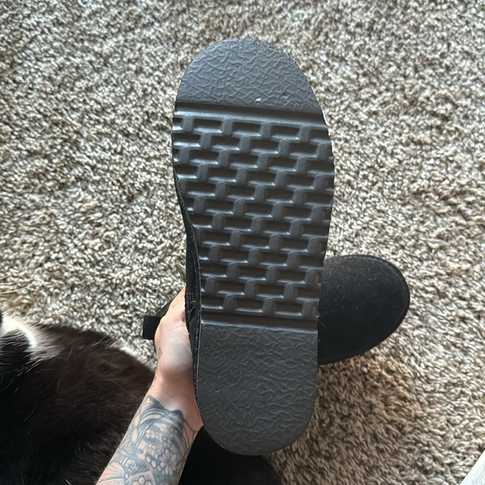 Bearpaw- Size 10 - Mini Platform Boot - image 3